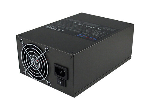 Περισσότερες πληροφορίες για "LC-Power LC1650 V2.31 (1650W)"