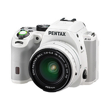 Περισσότερες πληροφορίες για "Pentax K-S2 + DA L 18-50mm 50-200mm"