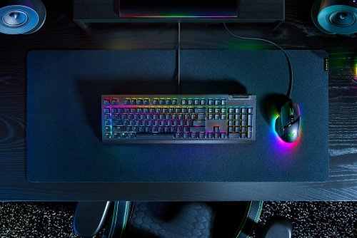 Περισσότερες πληροφορίες για "Razer BlackWidow V4 X (Μαύρο/USB/RGB LED)"