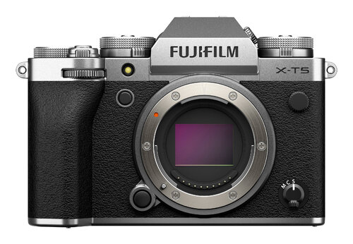 Περισσότερες πληροφορίες για "Fujifilm X -T5 + XF16-80mm F4 R OIS WR"