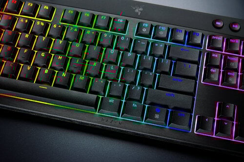 Περισσότερες πληροφορίες για "Razer BlackWidow V4 Low-Profile HyperSpeed (Μαύρο/USB + RF Wireless + Bluetooth/RGB LED)"